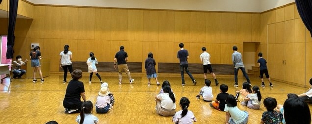 画像:けん玉ダンス