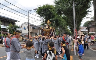 写真：八雲神社のお神輿1（2014年撮影）