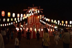 写真：盆踊り