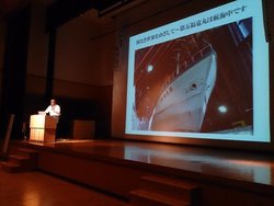 写真:平和祈念フェスタ 講演