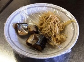 写真：味付けサンマ切干大根添え