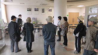 写真：第4回清瀬さんぽ　中里地域市民センターに集合