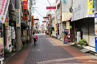 写真：ふれあいロード商店街