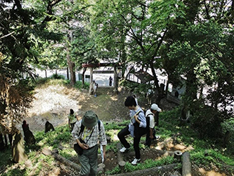 写真：中里富士塚