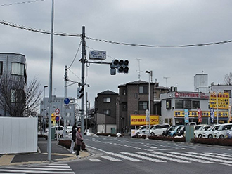 写真：松山三丁目交差点