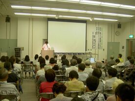 写真:平和祈念フェスタ 演奏