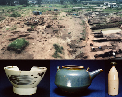 発掘調査全景と江戸時代の飯茶碗・急須・徳利の写真