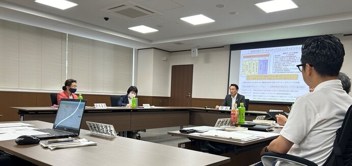 総合教育会議