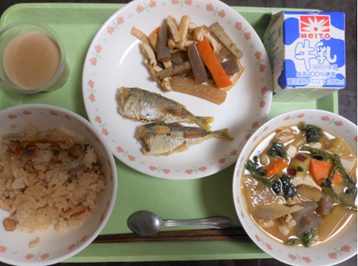 給食