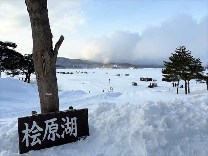 冬の桧原湖